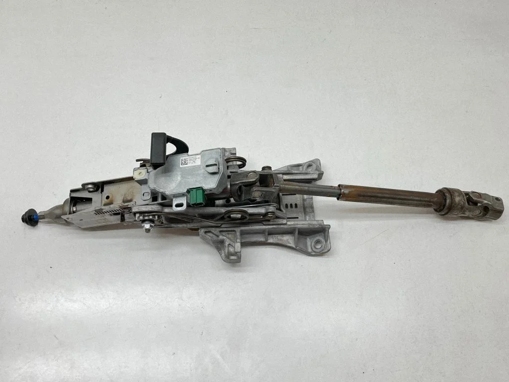Steering wheel axle 665681001