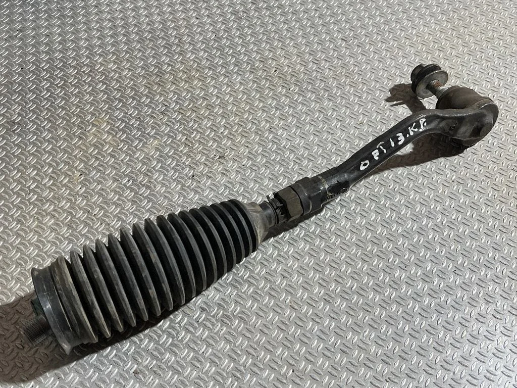 Steering tie rod – front left