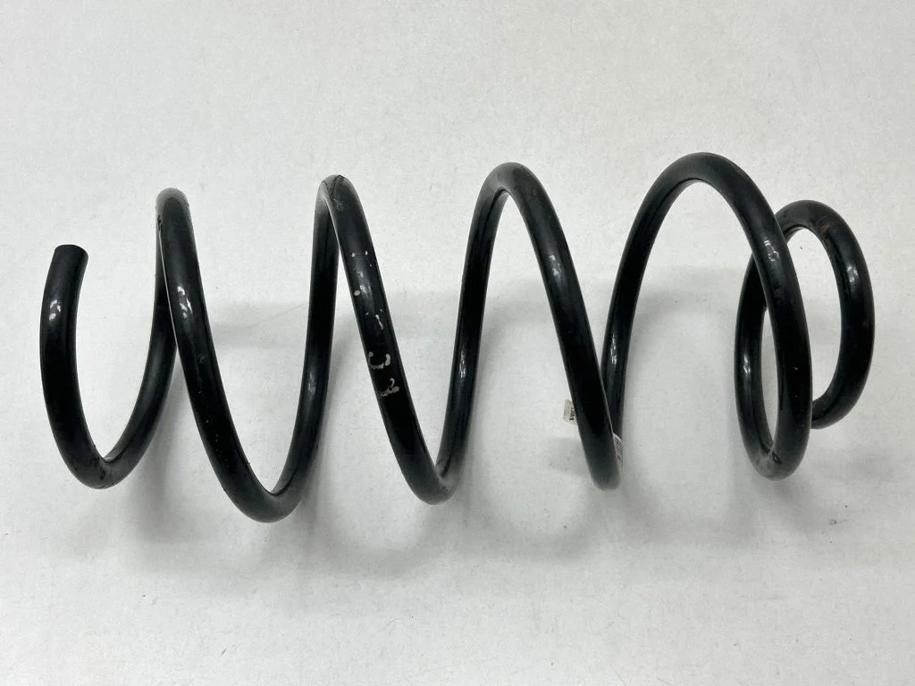 Front coil spring 32221902