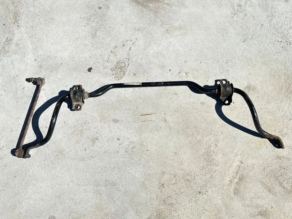 Priekšējais stabilizators BJ325494
