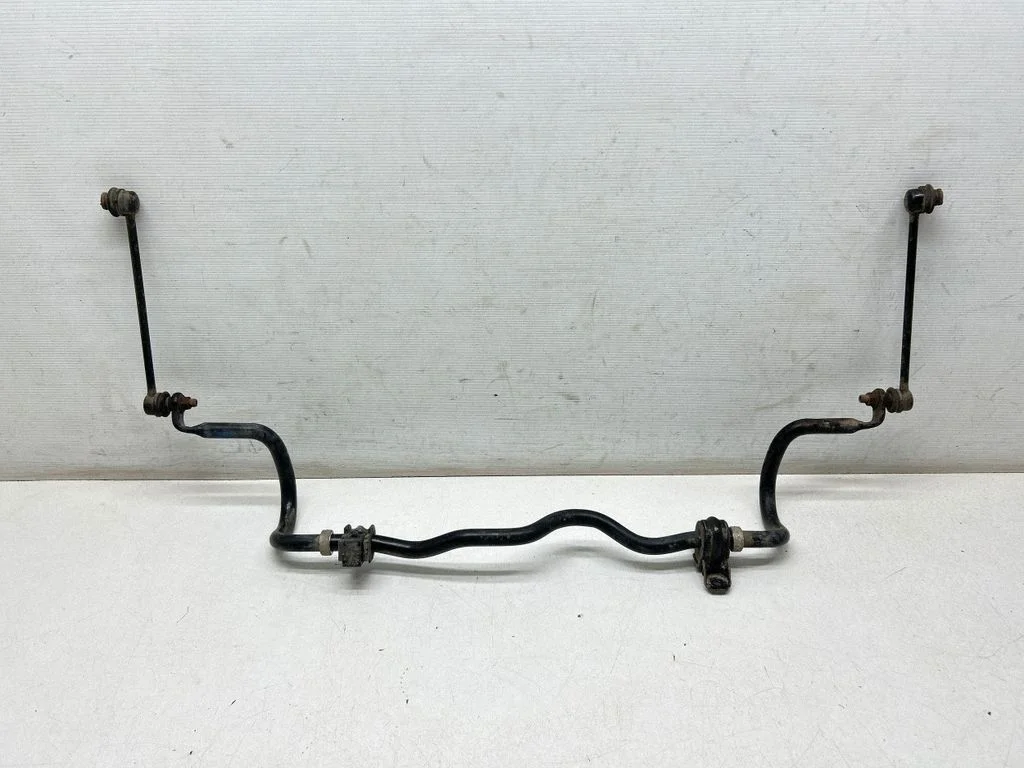 Front anti-roll bar/sway bar – Nissan Juke I F15 (2010-2018)