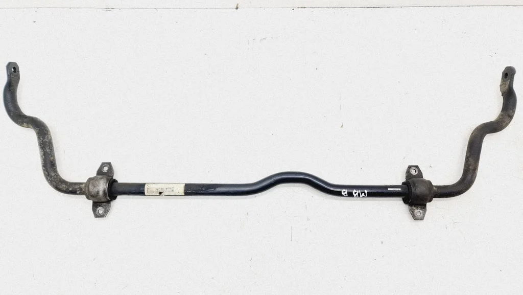 Eesmine stabilisaator (kaldevarras) – Mercedes-Benz B-klass W246 W242 (2011-2017)