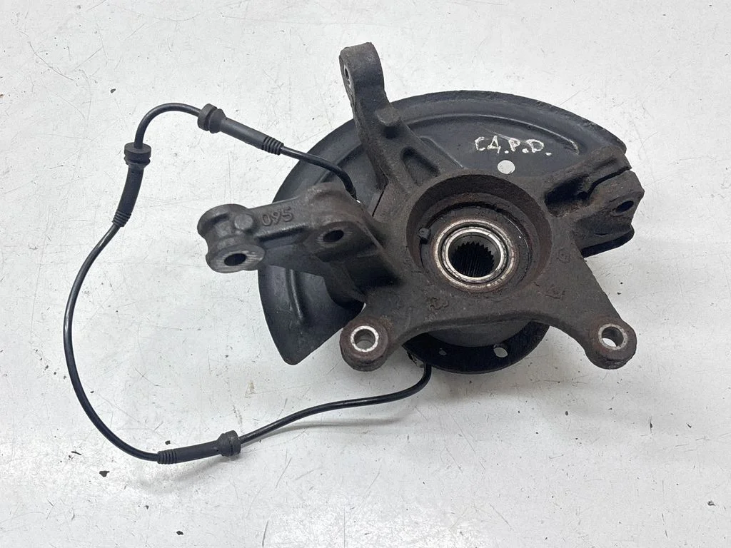 Front wheel hub – Renault Captur (2013-2020), front right