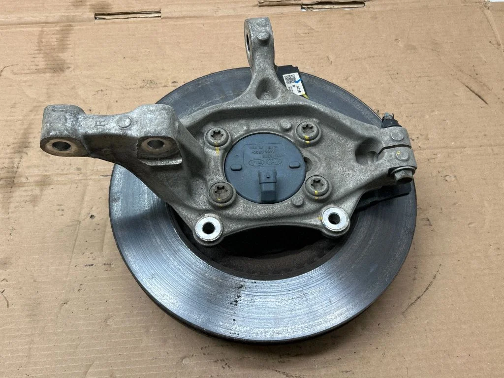 Front wheel hub 51711GI000