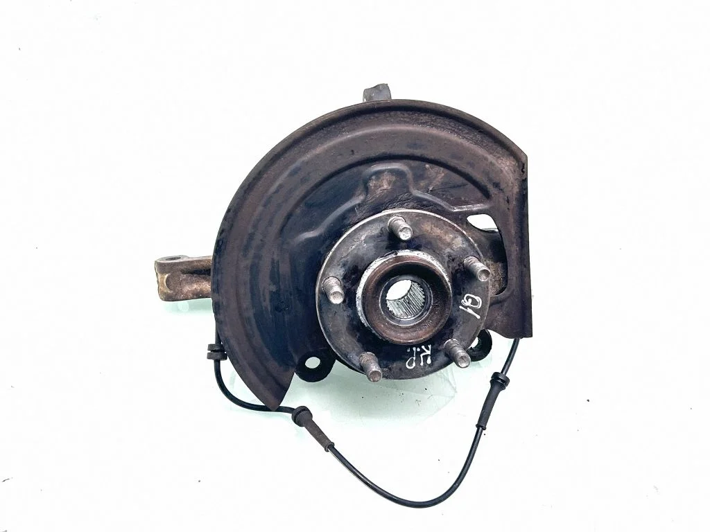 Front wheel hub 40015JD040