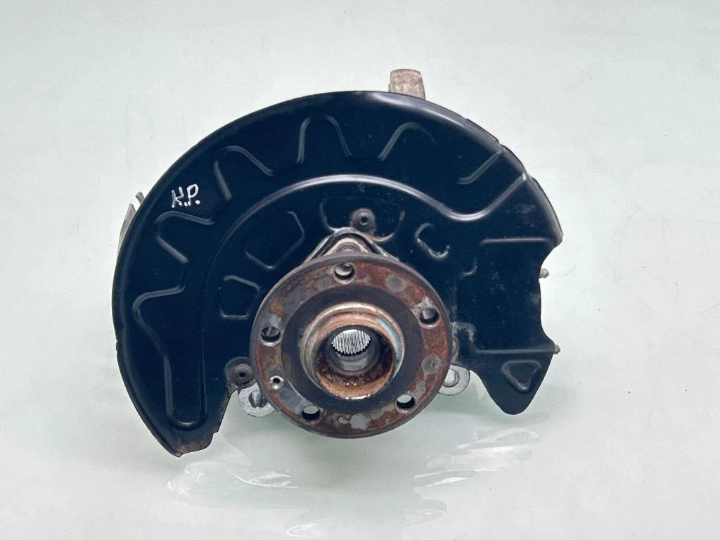Front wheel hub 5Q0407257A
