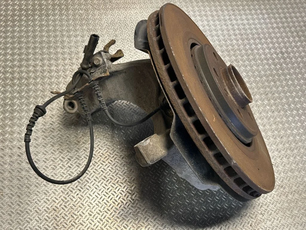 Front wheel hub 0265009613