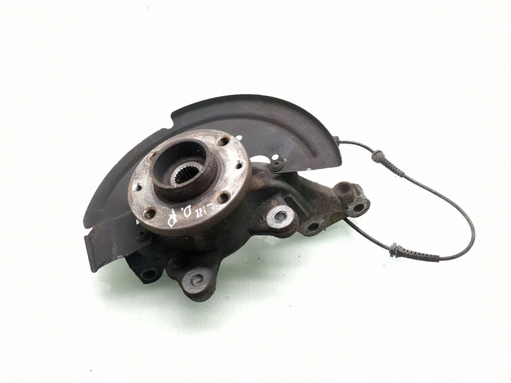 Front wheel hub – front right