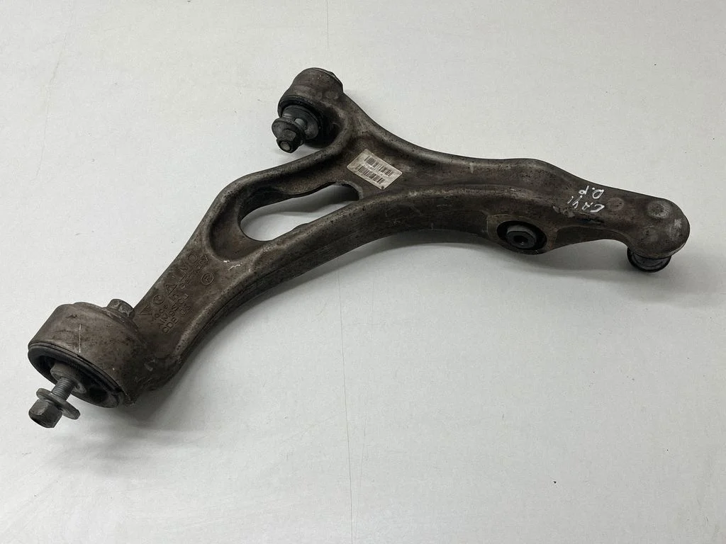 Priekšējā apakšējā svira/svārsts 7P5407152A