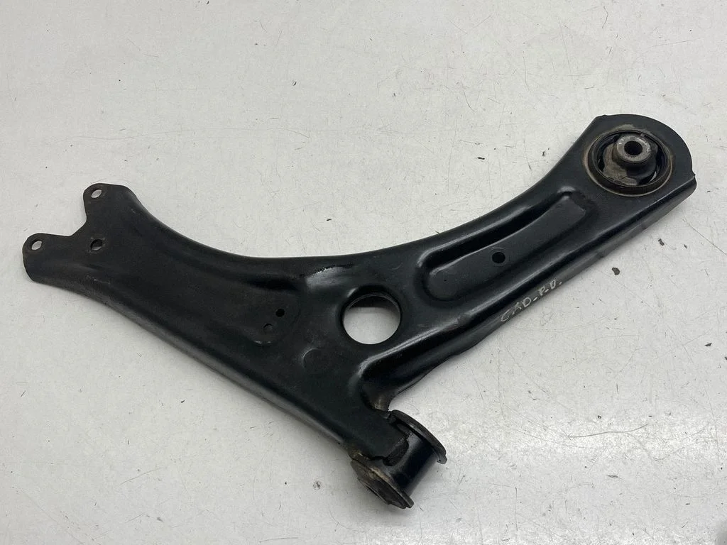 Front lower control arm/wishbone 1K040715288