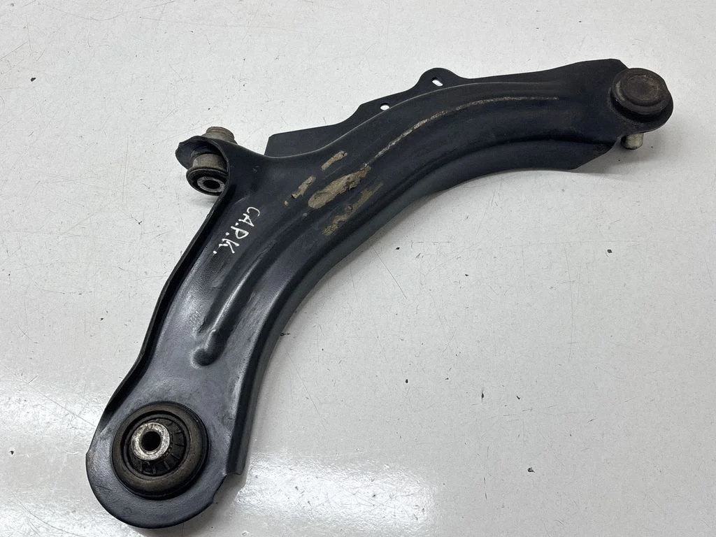 Front lower control arm/wishbone – Renault Captur (2013-2020), front left