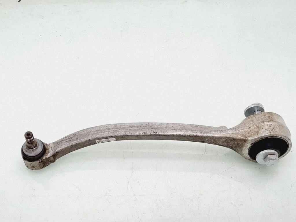Front control arm – Tesla Model S (2012-)