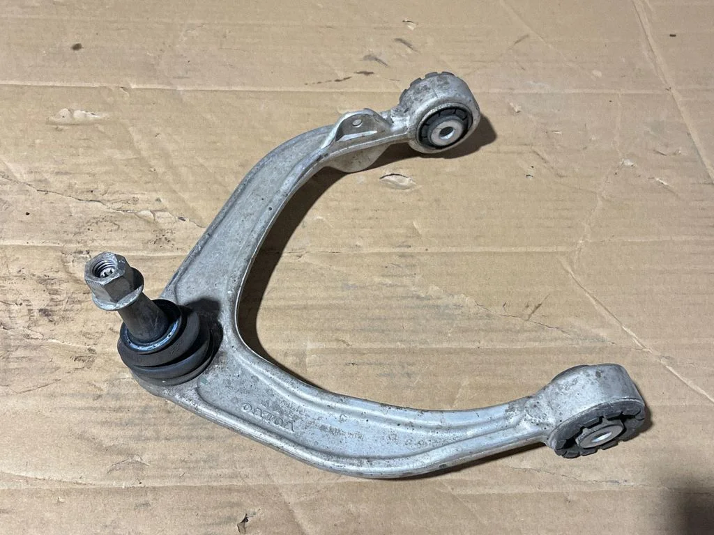Front upper control arm/wishbone – Volvo S90, V90 (2016-)