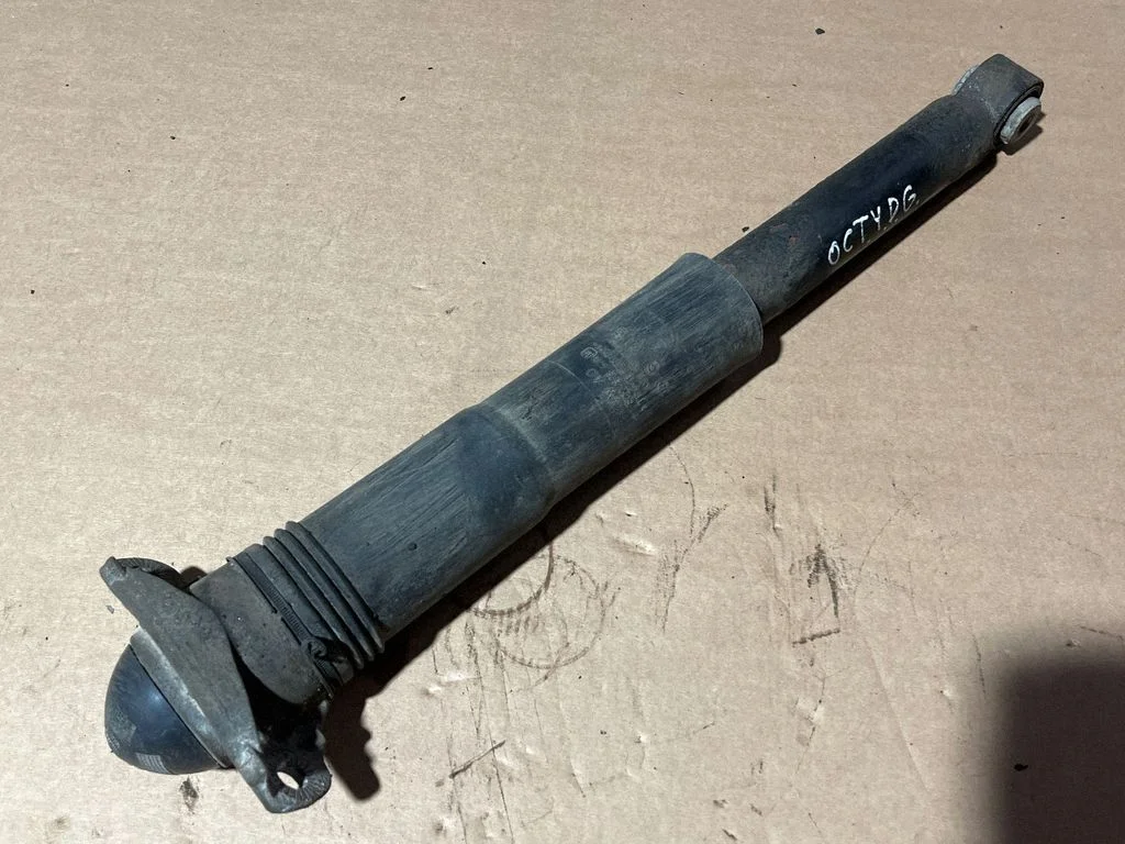 Rear shock absorber/damper 5Q0512013HE