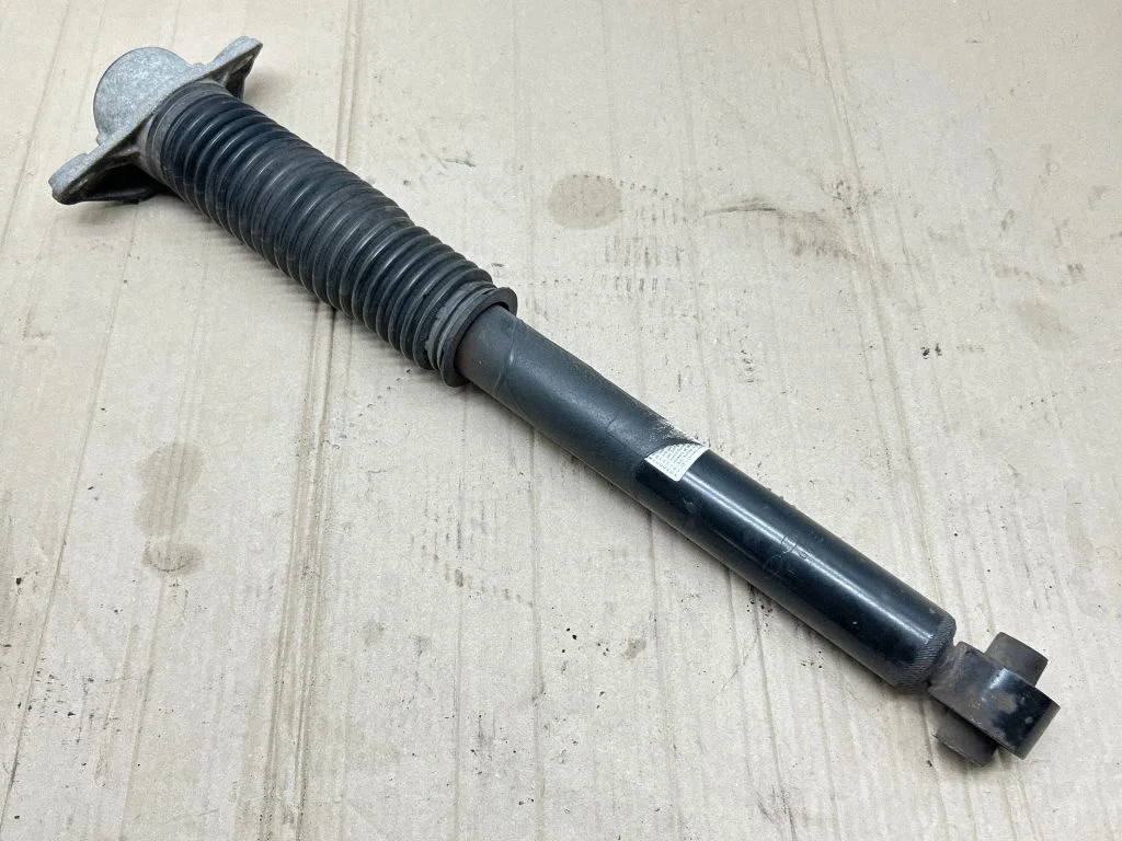 Rear shock absorber/damper S17F16C3776