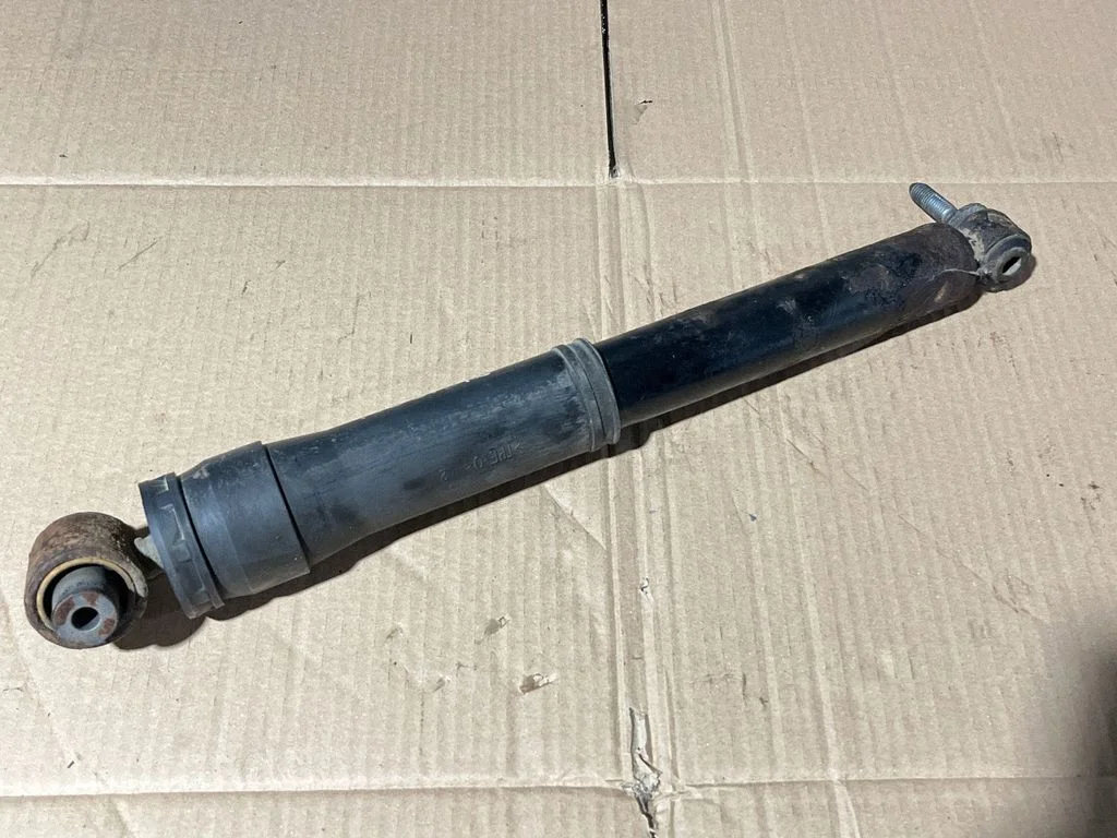 Rear shock absorber/damper – rear left