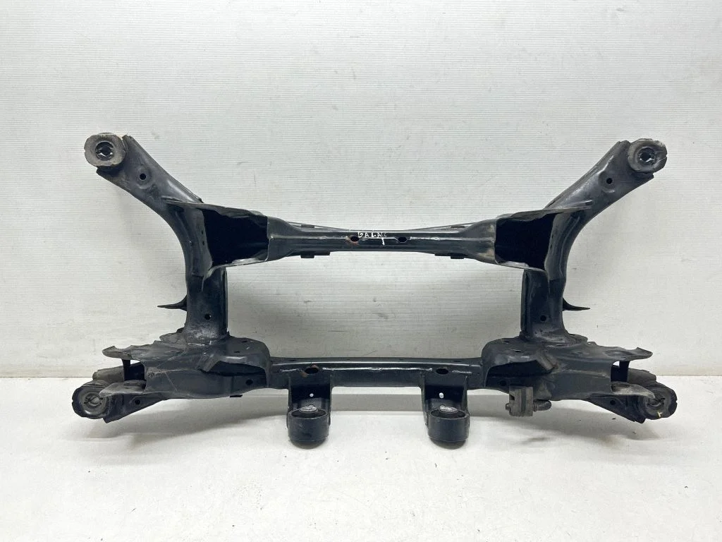 Rear subframe 55405N9250