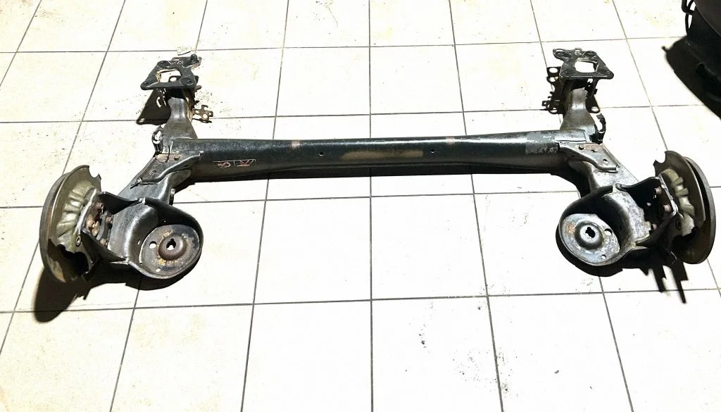 Rear axle beam – Citroen Berlingo (2008-2018)