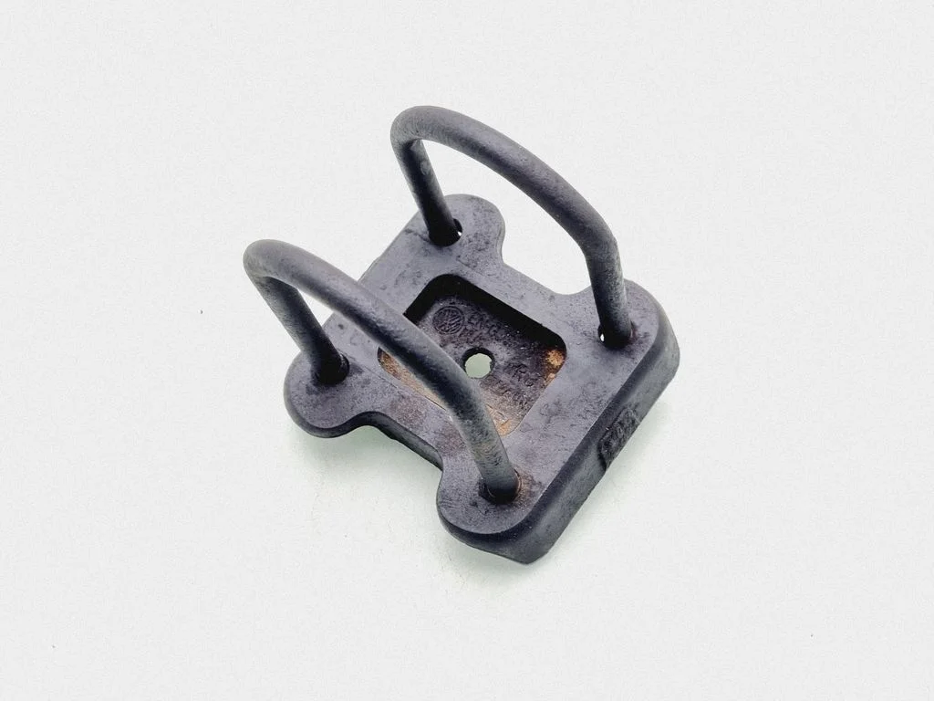 Tagumine lehtvedru 2K0599175A