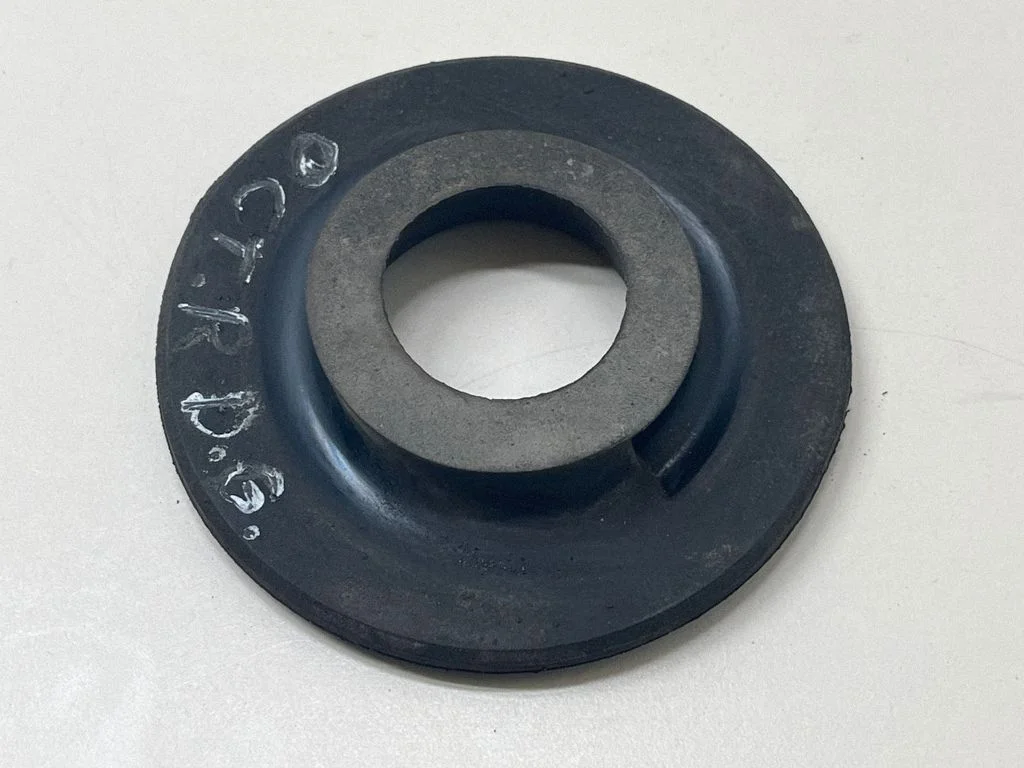Rear coil spring rubber mount – Skoda Octavia Mk3 (5E) (2013-2019)