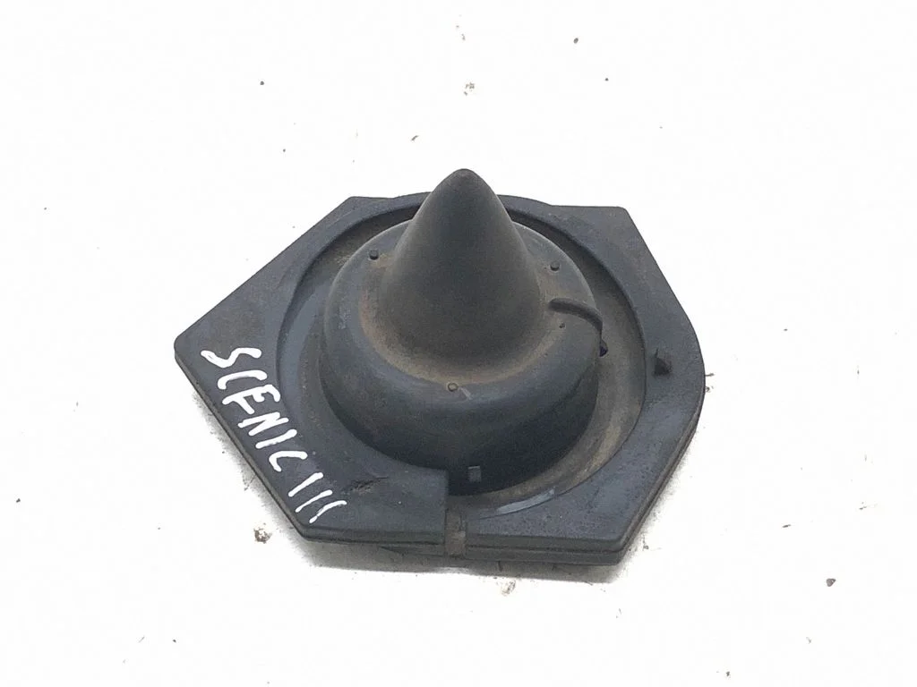 Rear coil spring rubber mount 552400003R