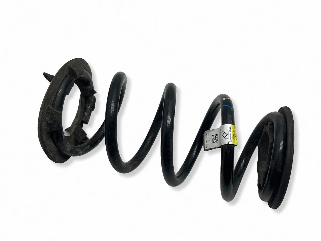 Rear coil spring 104447200H