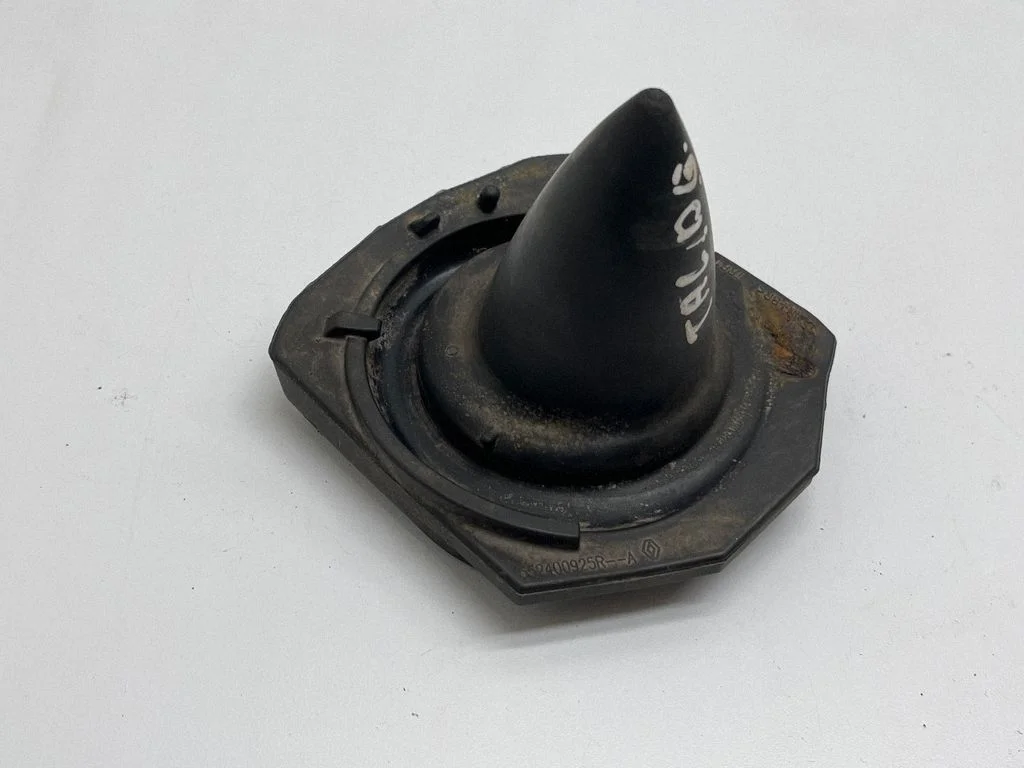 Rear coil spring rubber mount 552400925R
