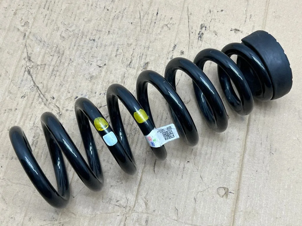 Aizmugurējā spirālatspere – KIA EV6 (2021-)