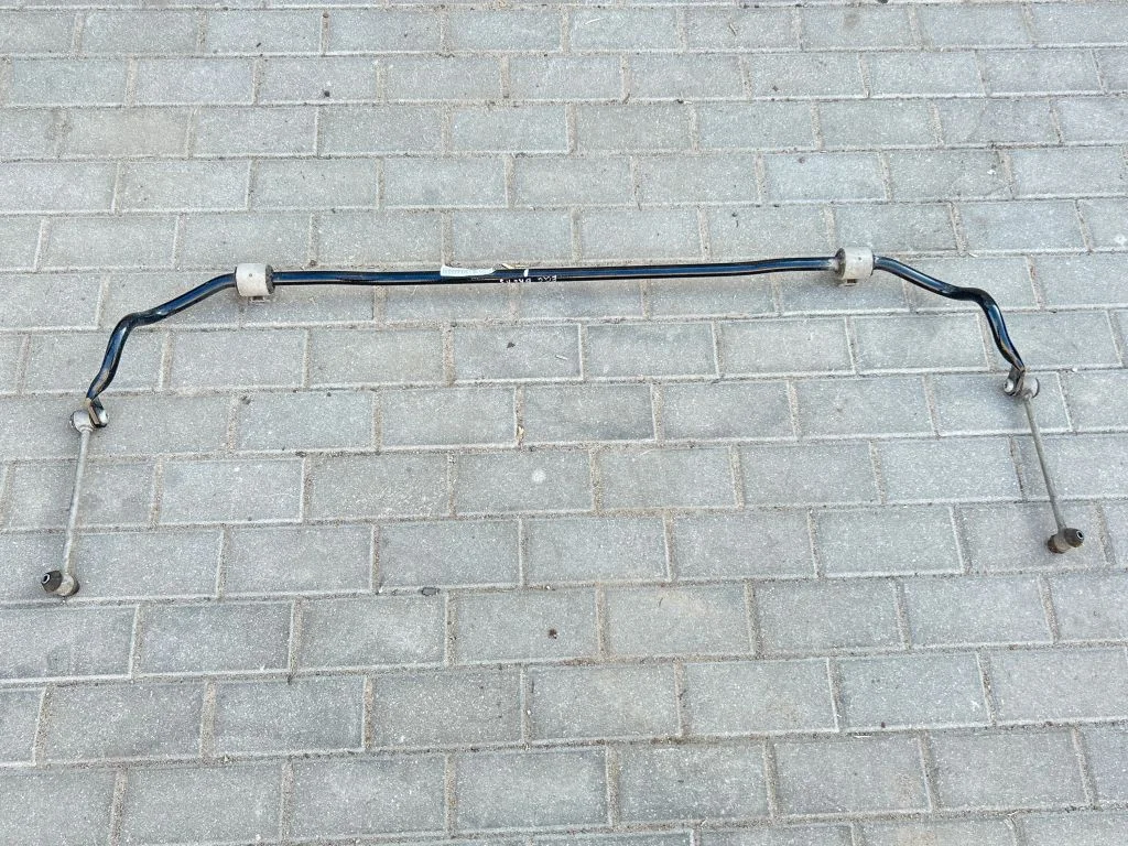 Tagumine stabilisaator – Mercedes-Benz EQC (2019-)