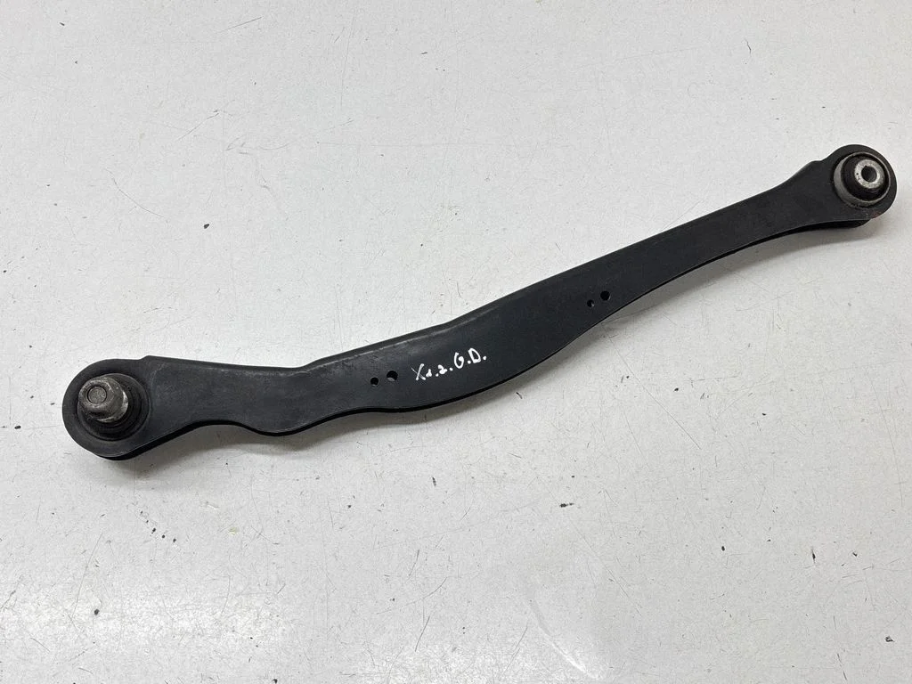 Rear control arm 6851563