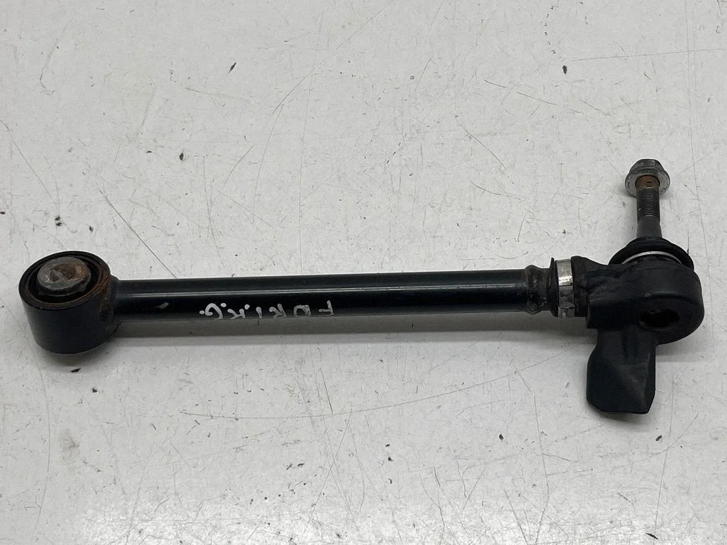 Rear control arm 7177B907