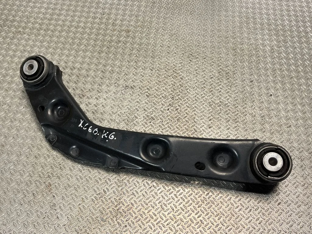 Rear control arm 31360584