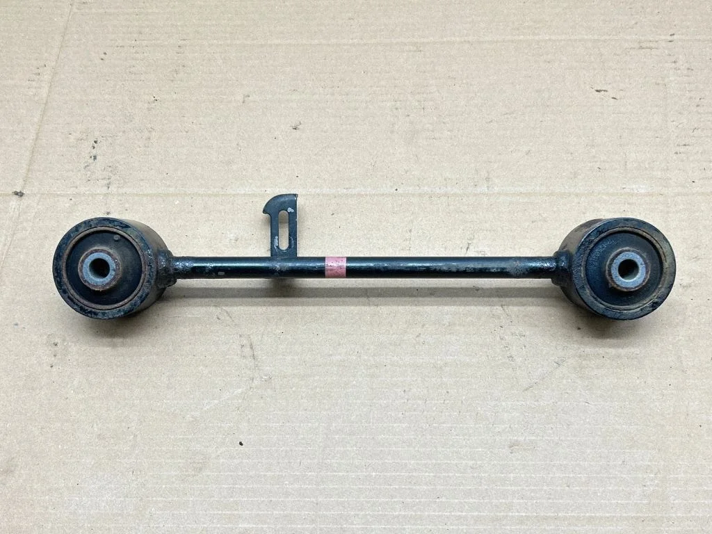 Rear control arm 4879060010