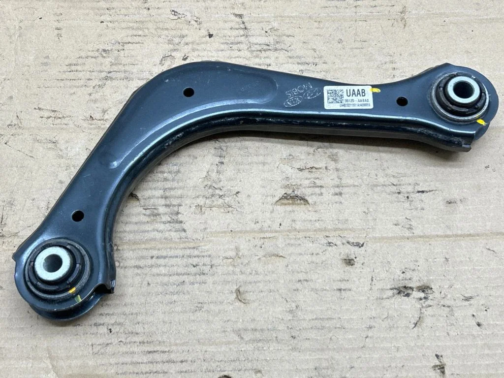 Rear control arm 55120AABA0
