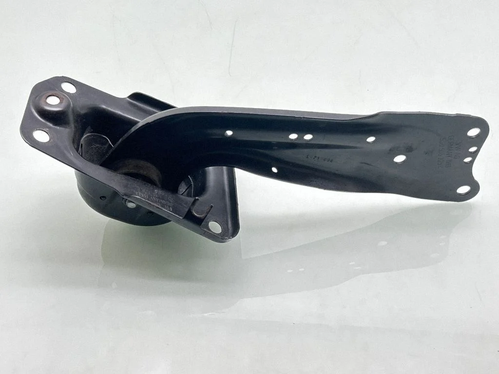 Rear control arm – Volkswagen Passat B7 USA (2012-2019)