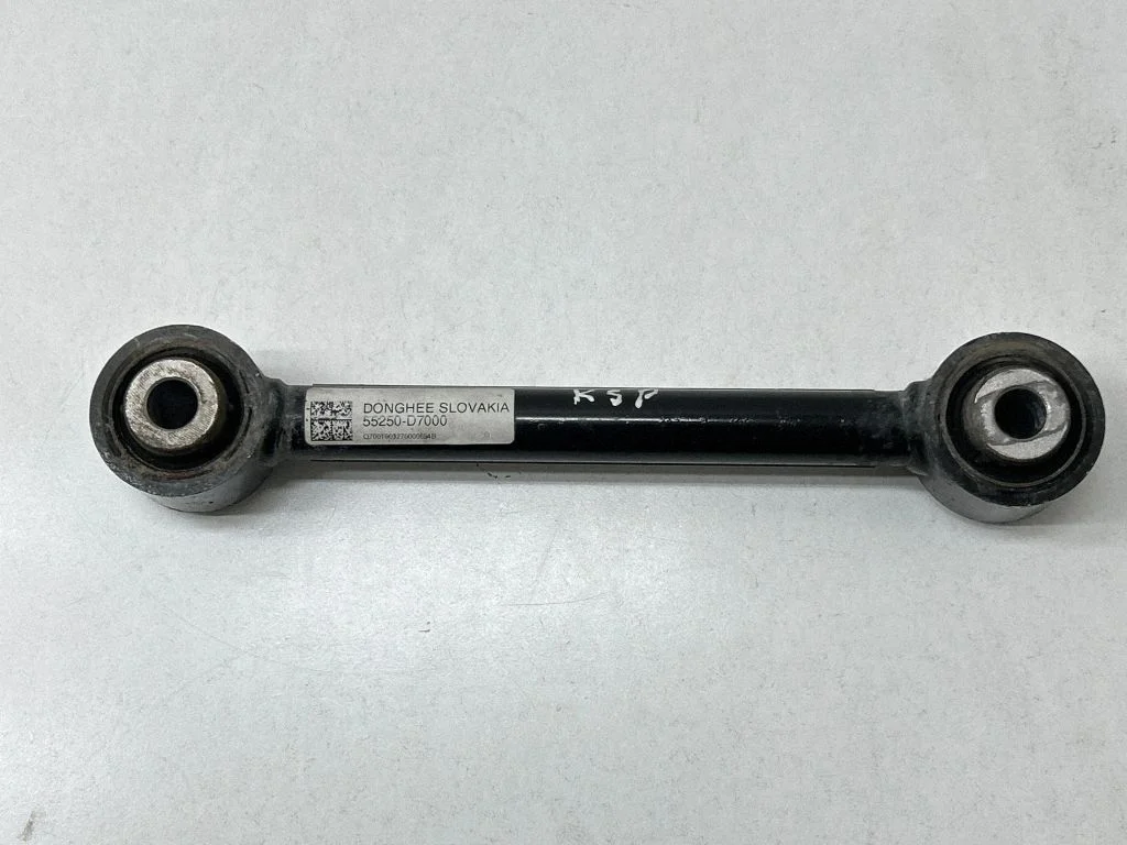 Rear control arm 55250D7000