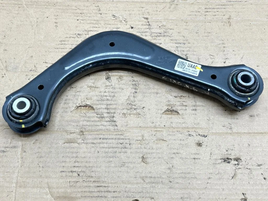 Rear control arm 55120AABA0