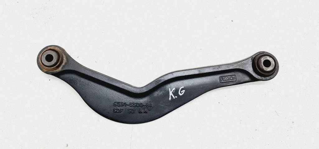 Tagumine õõtshoob – Volvo S60 (2011-2013)