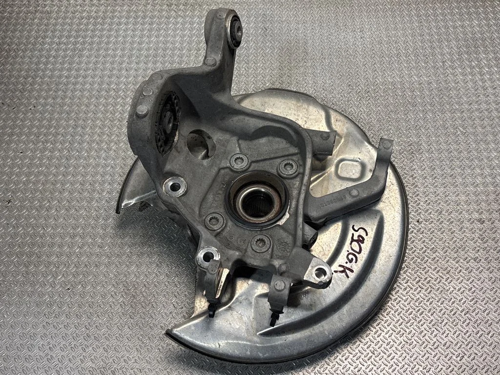 Rear wheel hub – Volvo S90, V90 (2016-)