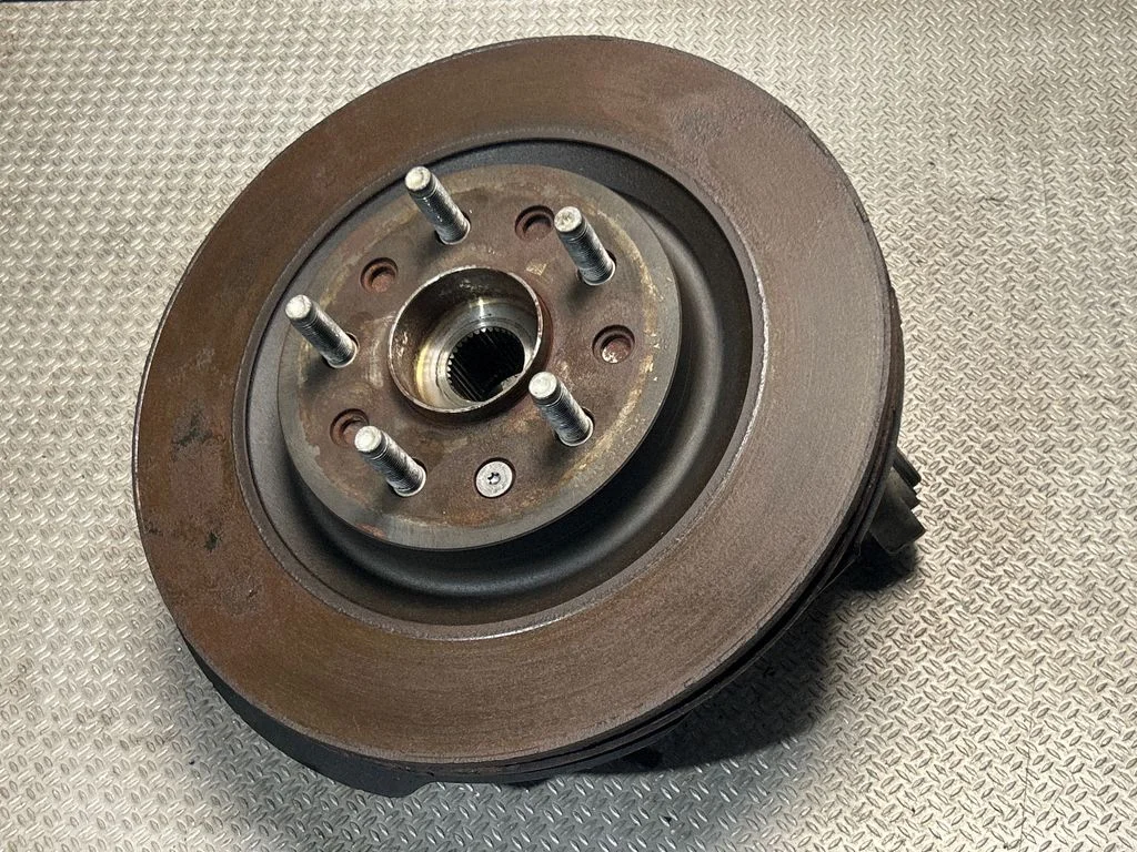 Rear wheel hub – Jeep Grand Cherokee WL (2021-)