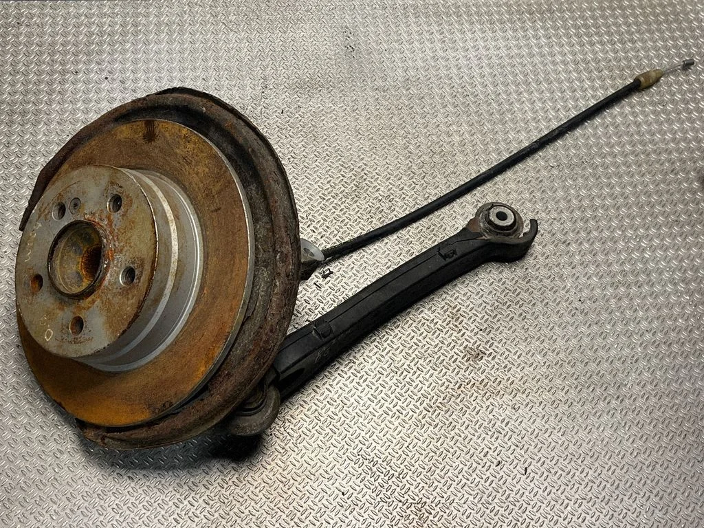 Rear wheel hub A2043521488