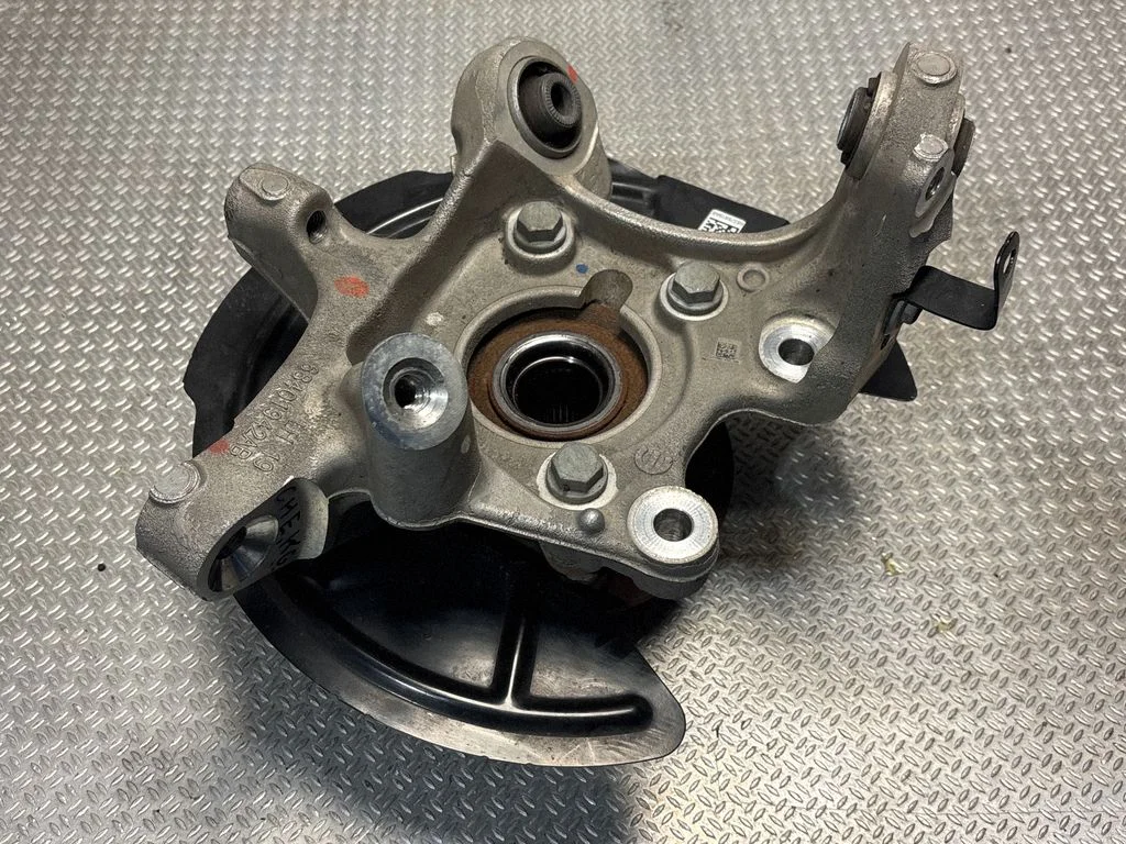 Rear wheel hub – Jeep Grand Cherokee WL (2021-)