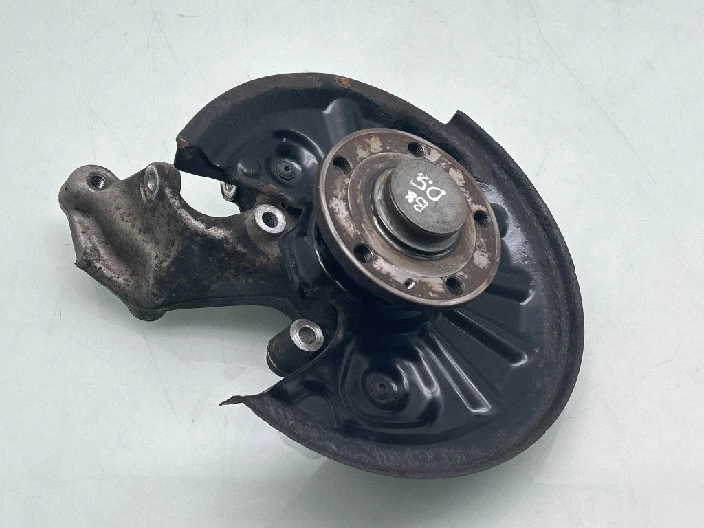 Rear wheel hub 3Q0615612A