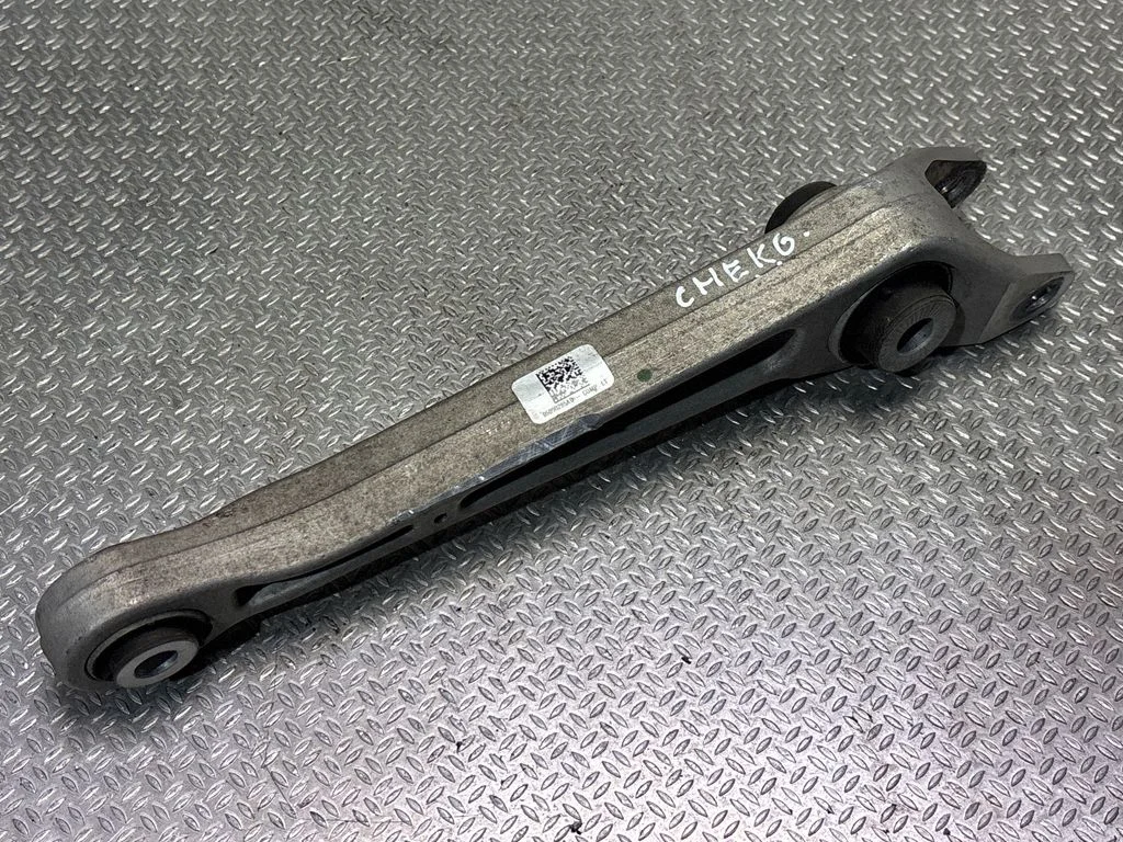 Rear upper control arm/wishbone 05090285AD