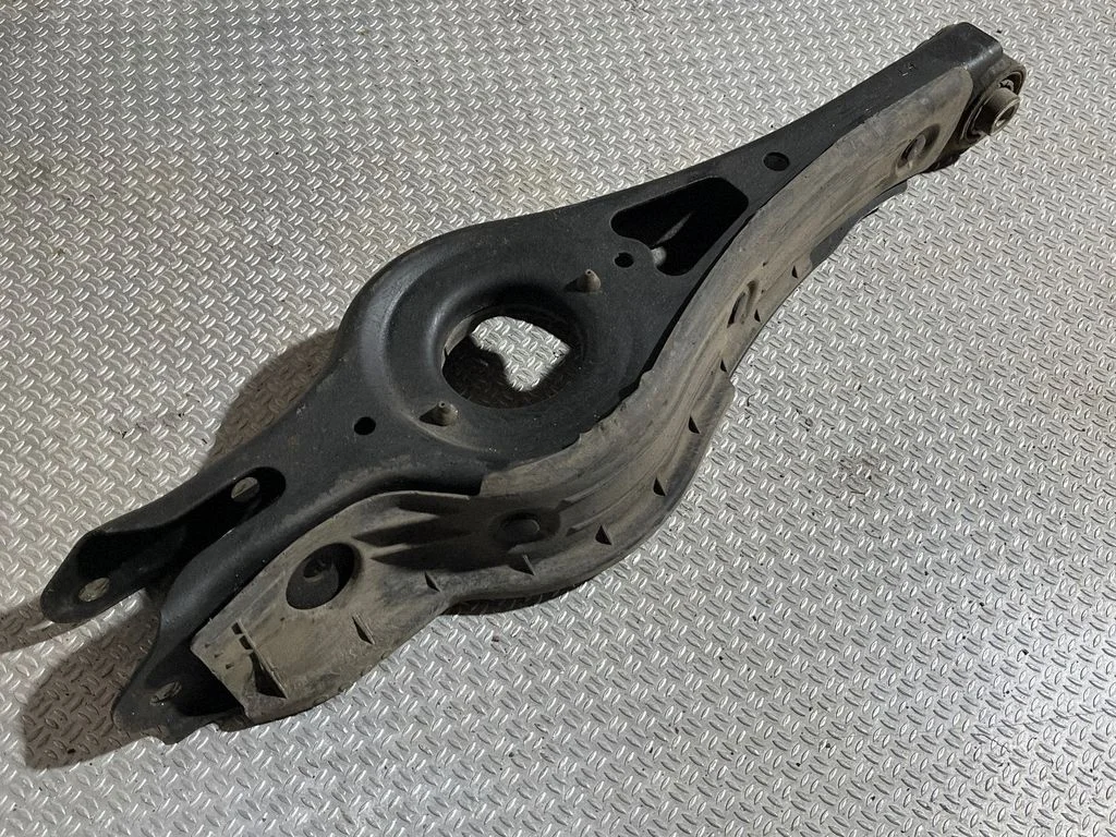 Rear upper control arm/wishbone 55220C1710