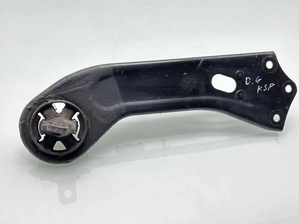 Rear upper control arm/wishbone 55280H3000