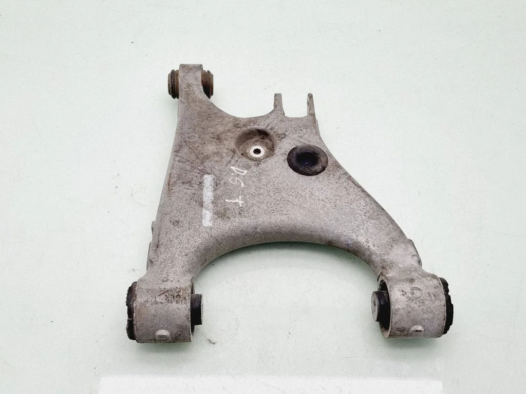 Rear upper control arm/wishbone 724C6