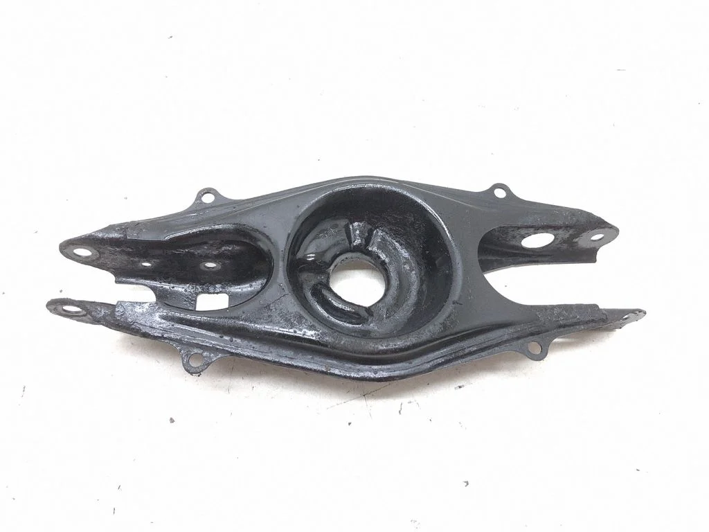 Tagumine ülemine õõtshoob A2043520888