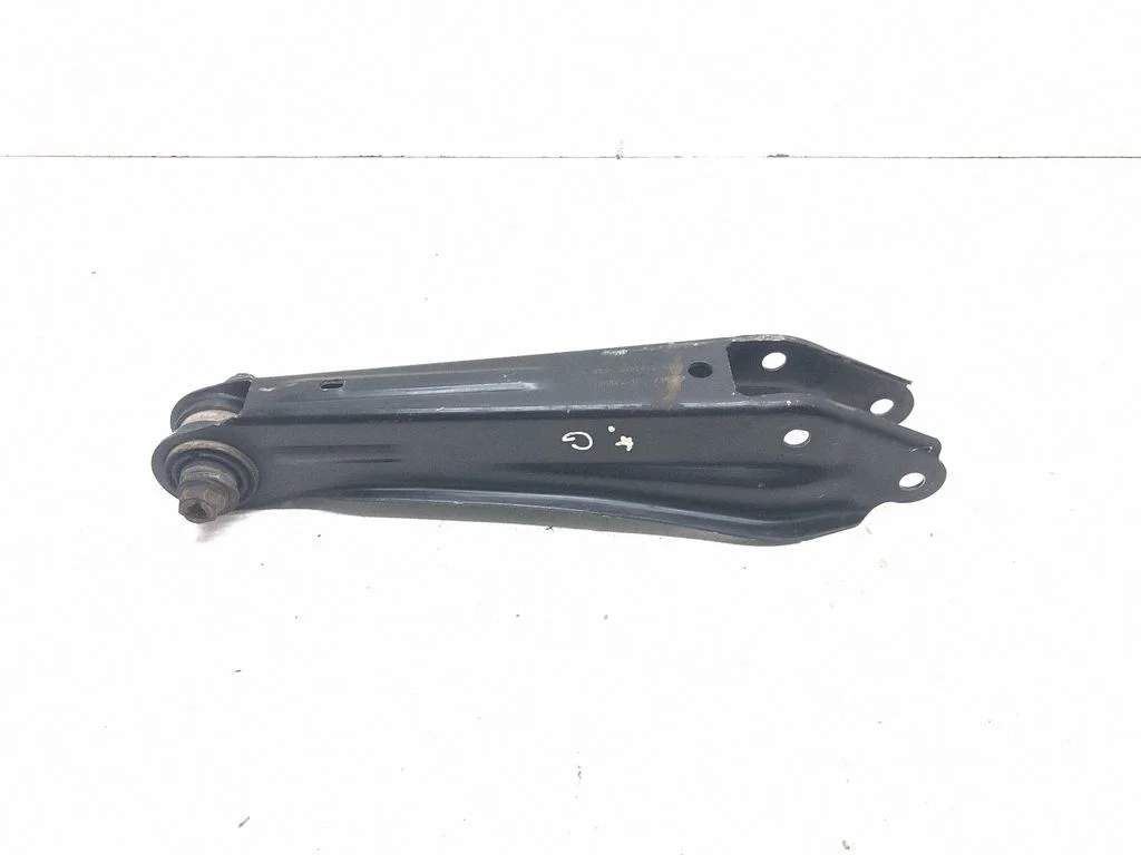 Tagumine ülemine õõtshoob 6795812
