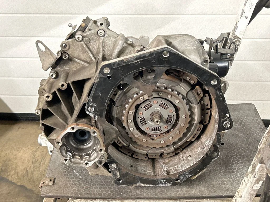 Automaatkäigukast 0CG301103B